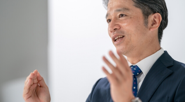 インタビュー動画