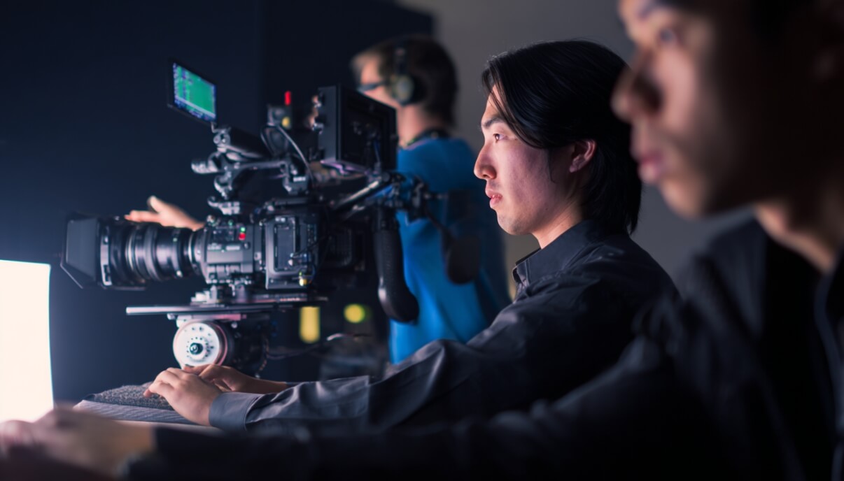 企画から撮影・編集・納品まで