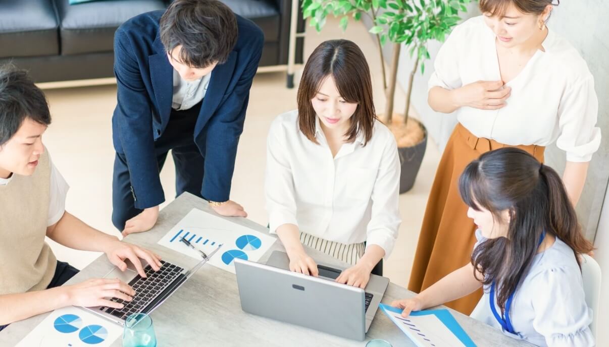 運用代行・改善提案までワンストップで対応