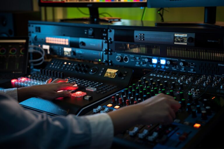 【撮影技術】きれいに抜く！グリーンバック撮影時のポイント6選